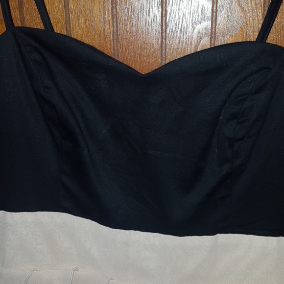 H&M - Picture 2 of 7